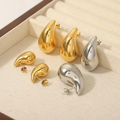 Pendientes gota oro