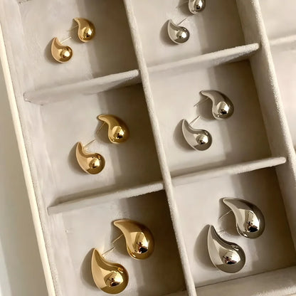 Pendientes gota oro