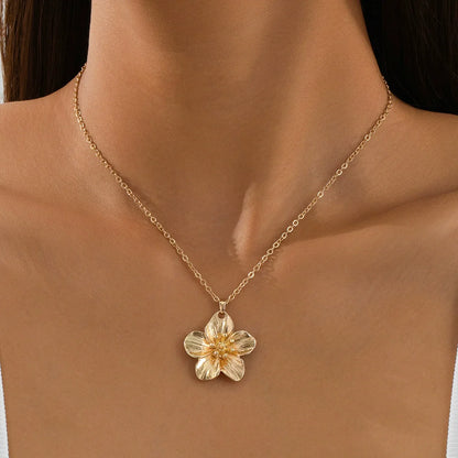 Collar Flor Dorada